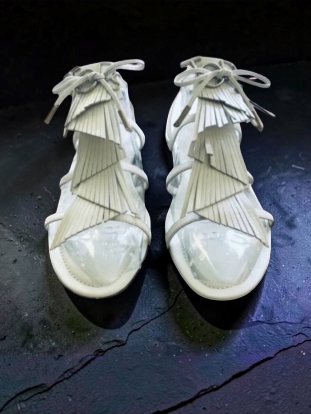 TOD’S Gomma Frangia Sandals Size 36.5